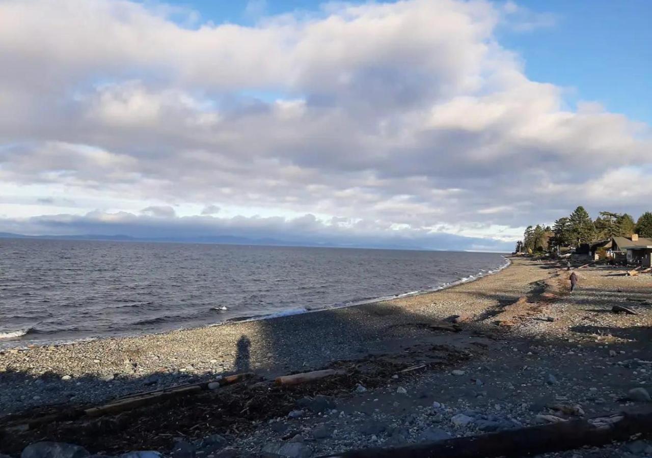 Bed and Breakfast Oceanside Manor - Golf Course View Qualicum Beach Zewnętrze zdjęcie